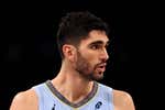 Santi Aldama aporta un 'doble-doble' a la victoria de los Grizzlies en Chicago